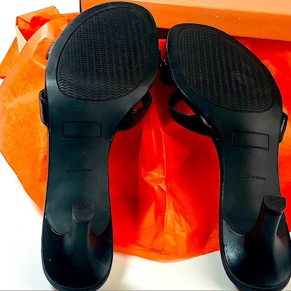 Donna Lawrence Black Sandals - Picture 5 of 7